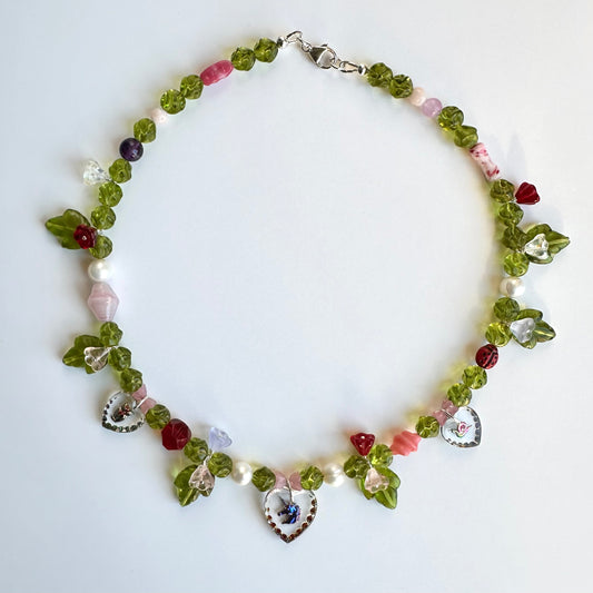β¨π¦πΏ FANTASY GARDEN NECKLACE π©·π¦β¨