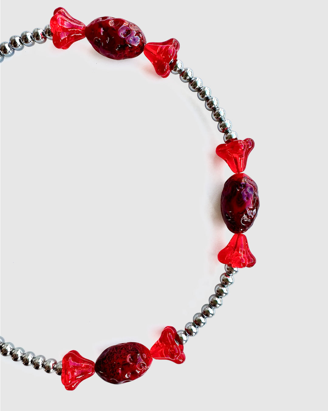 Gooselumps: 🩸🍬 BLOOD CANDY NECKLACE 🍬🩸