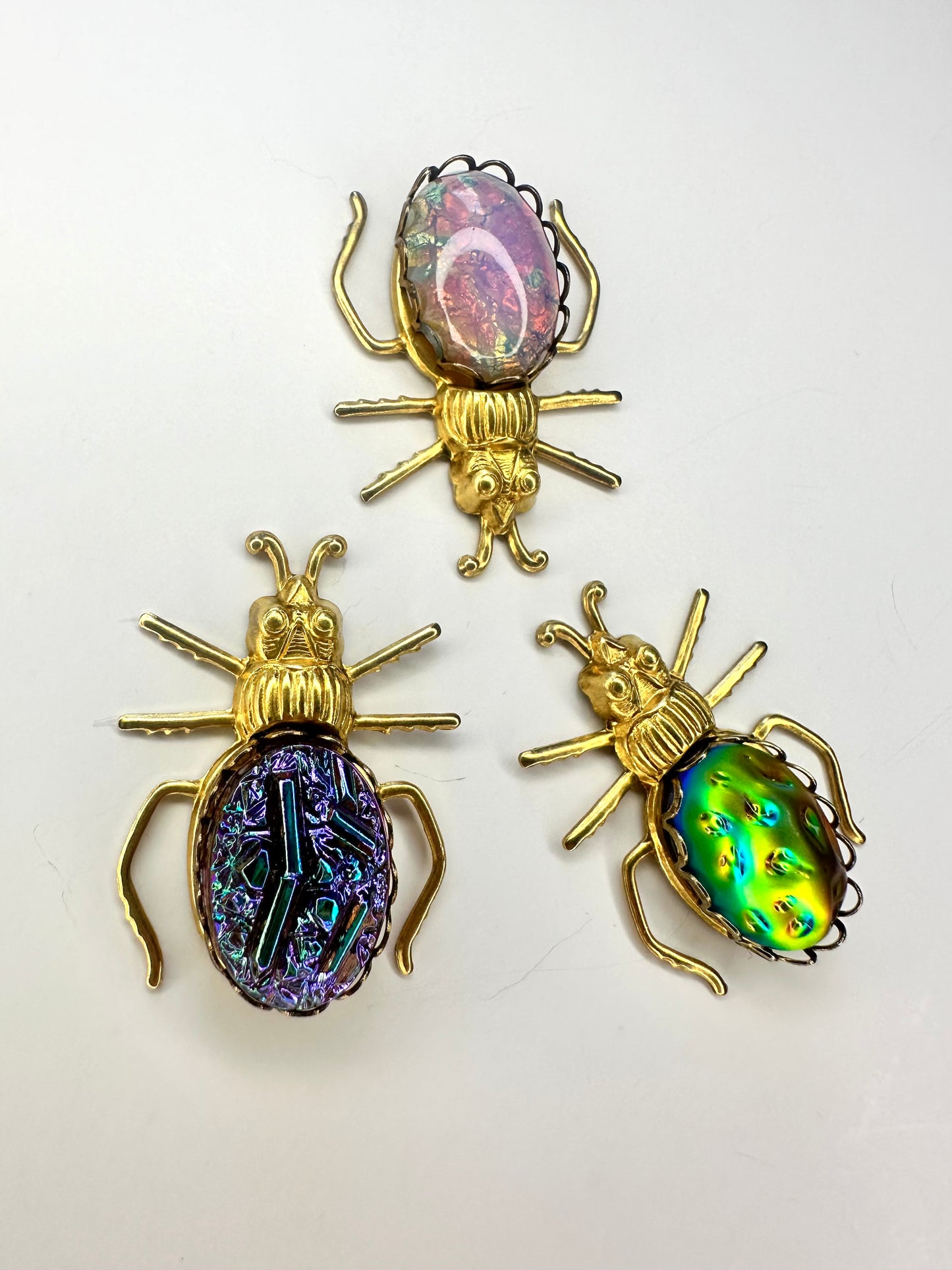 BEETLE BROOCH - IRIDESCENT AMETHYST